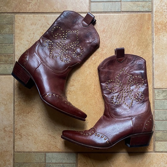 Lucchese Shoes - Lucchese Charlie 1 Horse Handmade Leather Studded Cowboy Boots